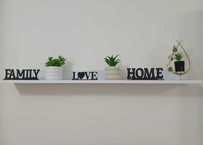 Appartement Modern In The Britsh *