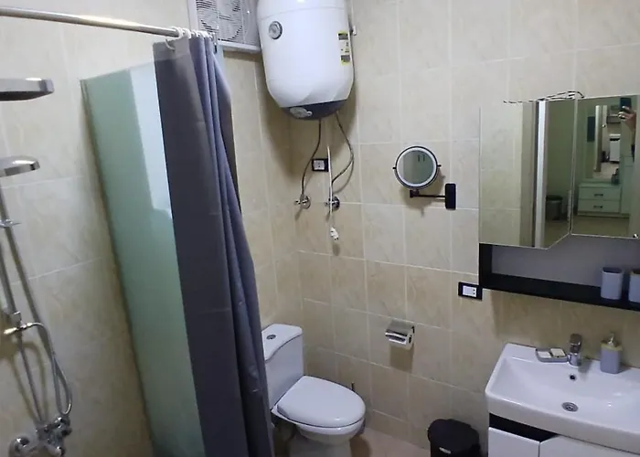 Appartement Modern In The Britsh *